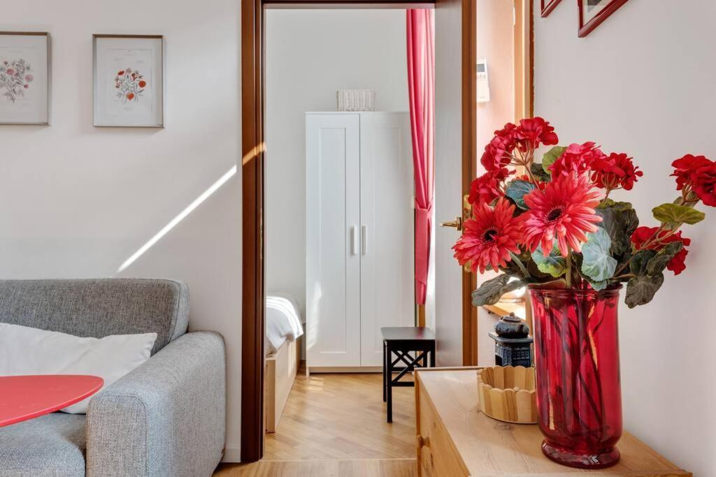 Easylife - Bello E Luminoso Flat In Zona Centrale Мілан Екстер'єр фото